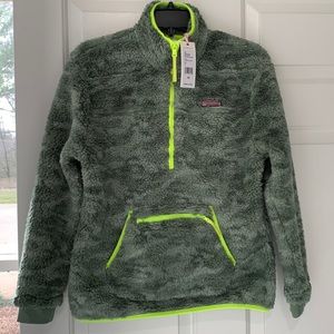 Vineyard Vines New With Tags Sherpa Pullover